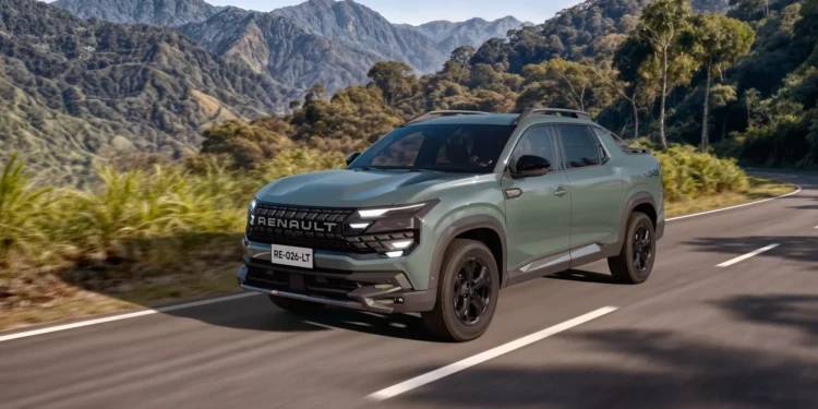 Renault Niagara Tanıtıldı: SUV Konforunu Pick-up Gövdesiyle Birleştiriyor